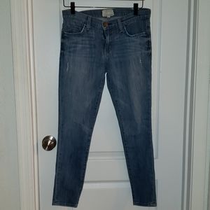 Current/Elliot "The Stilleto"